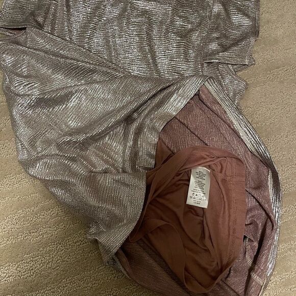 Large Silver Maette Sparkly Tee - Picture 3 of 6